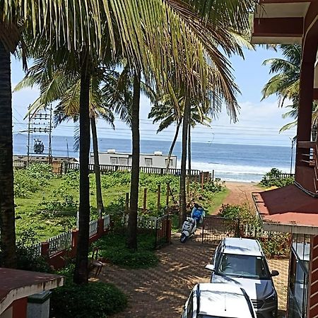 Leon Hide Out Guest House Vasco Da Gama Bagian luar foto